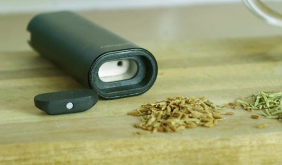 Aluminium Alloy 2600Mah Dry Herbal Vaporizer Device Flower Vaporizer